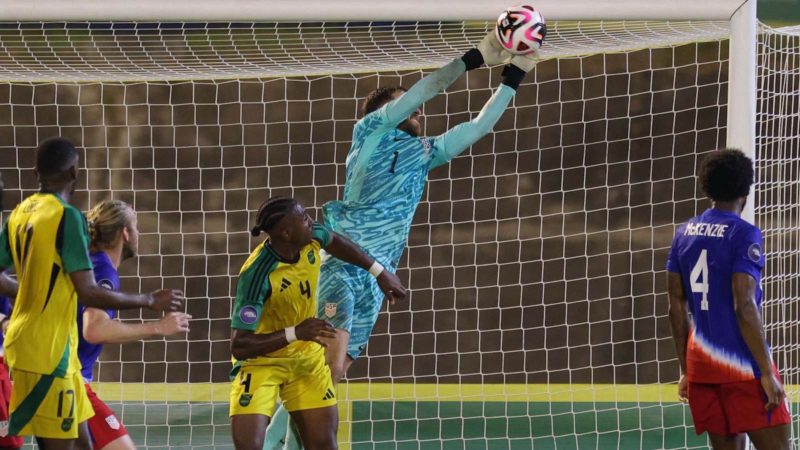 重制约了球 重制约了球